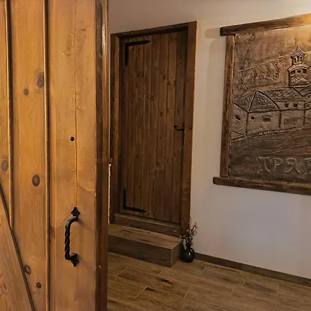 Todorica House, Near Tryavna Villa Todoretsite