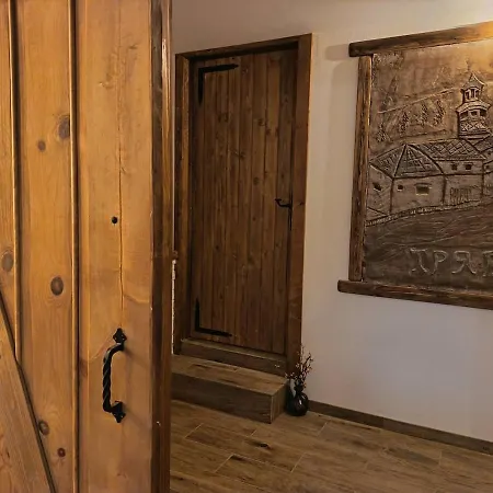 Todorica House, Near Tryavna Villa Todoretsite