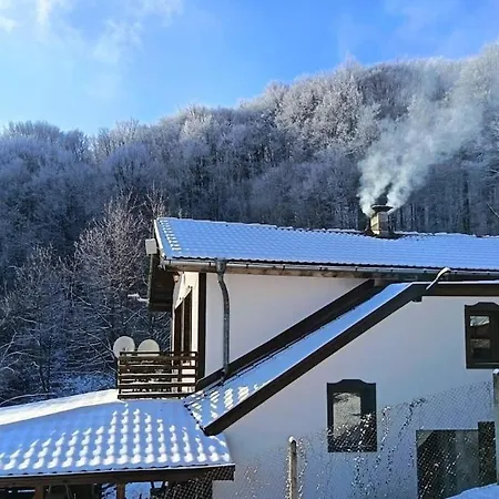 Todorica House, Near Tryavna Villa