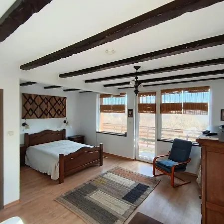 Todorica House, Near Tryavna *