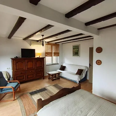Villa Todorica House, Near Tryavna