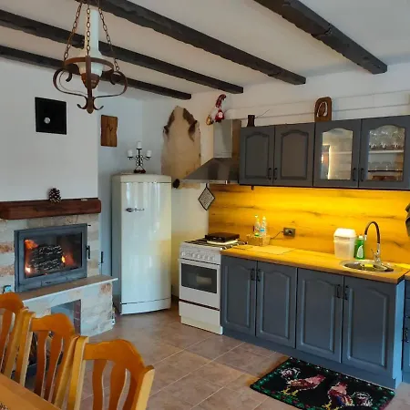 Todorica House, Near Tryavna Villa